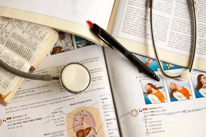 Tổng hợp sách, giáo trình Vật lý trị liệu Phục hồi chức năng PDF